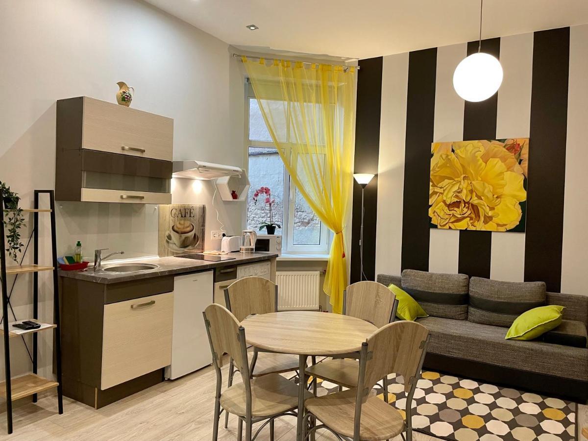Modern-Style Flat 2 Apartment Riga Ngoại thất bức ảnh