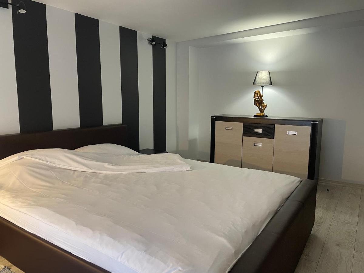 Modern-Style Flat 2 Apartment Riga Ngoại thất bức ảnh